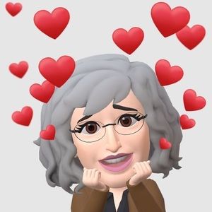 Meet your Posher, Julie